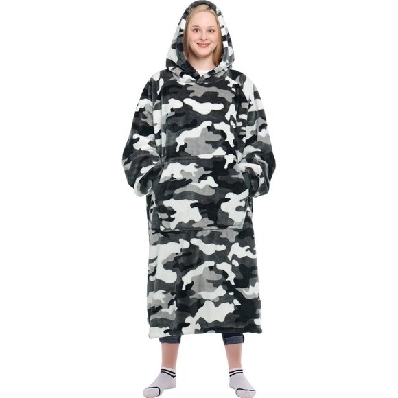 ⭐Sweat Camo shirt Warm Cozy Giant Hoodie Thick Flannel Blanket with Sleeves - Picture 1 of 6